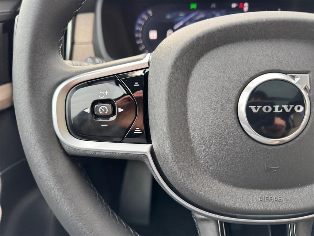 new 2026 Volvo XC90 car, priced at $77,074