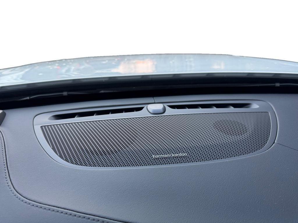 new 2026 Volvo XC90 car, priced at $75,704