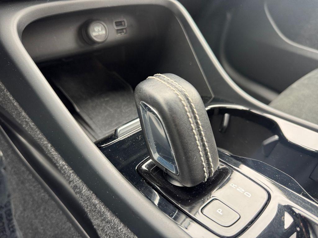 used 2022 Volvo XC40 car, priced at $27,656