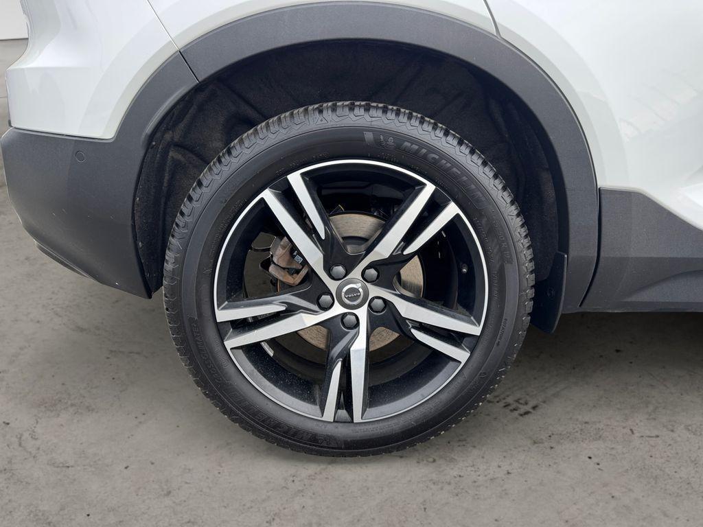 used 2022 Volvo XC40 car, priced at $27,656