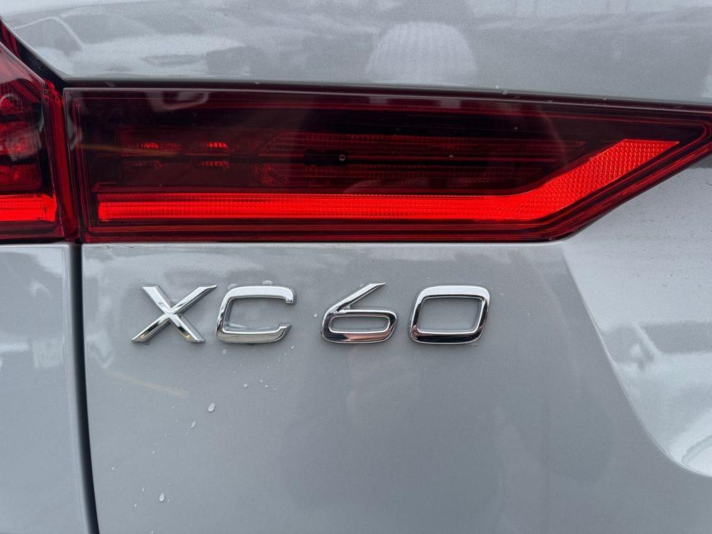 new 2026 Volvo XC60 Plug-In Hybrid car, priced at $85,614
