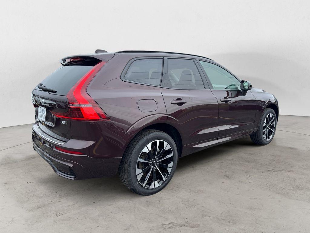 new 2026 Volvo XC60 car, priced at $66,659