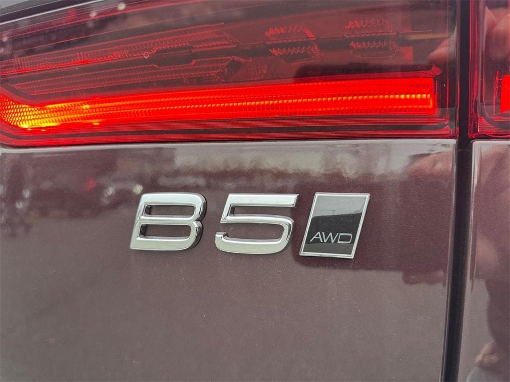 new 2026 Volvo XC60 car, priced at $66,659