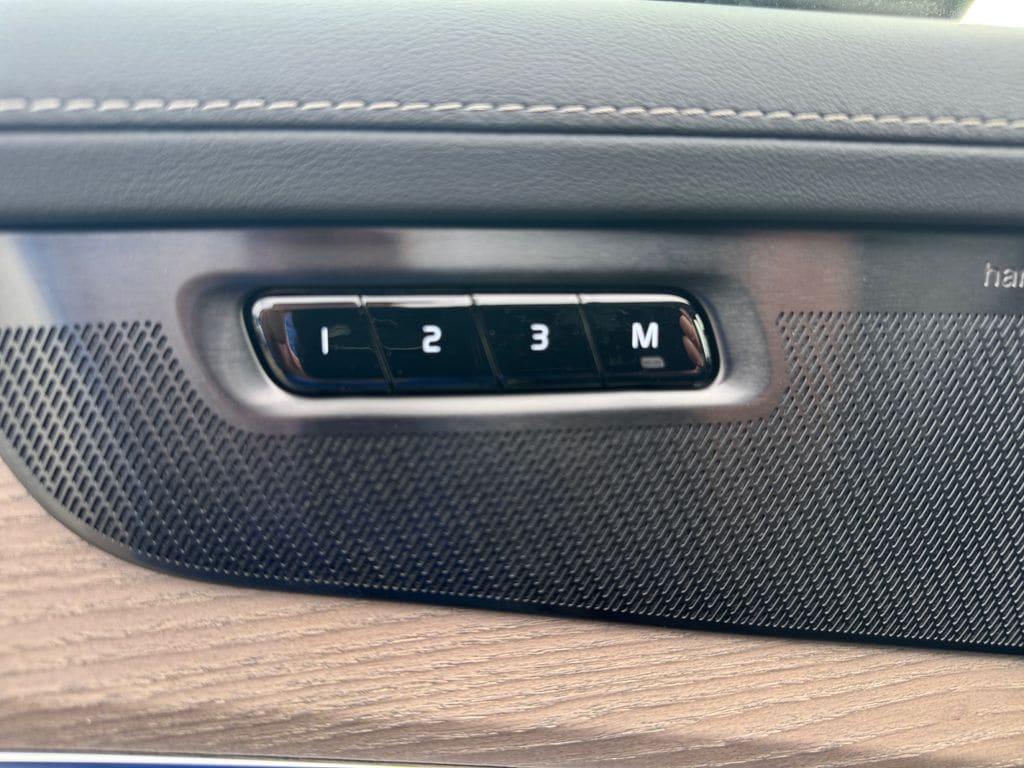 new 2026 Volvo XC90 car, priced at $69,129