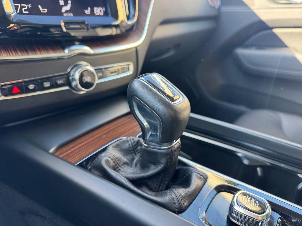 used 2021 Volvo XC60 car, priced at $27,687