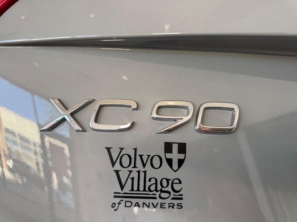 used 2024 Volvo XC90 car, priced at $42,889