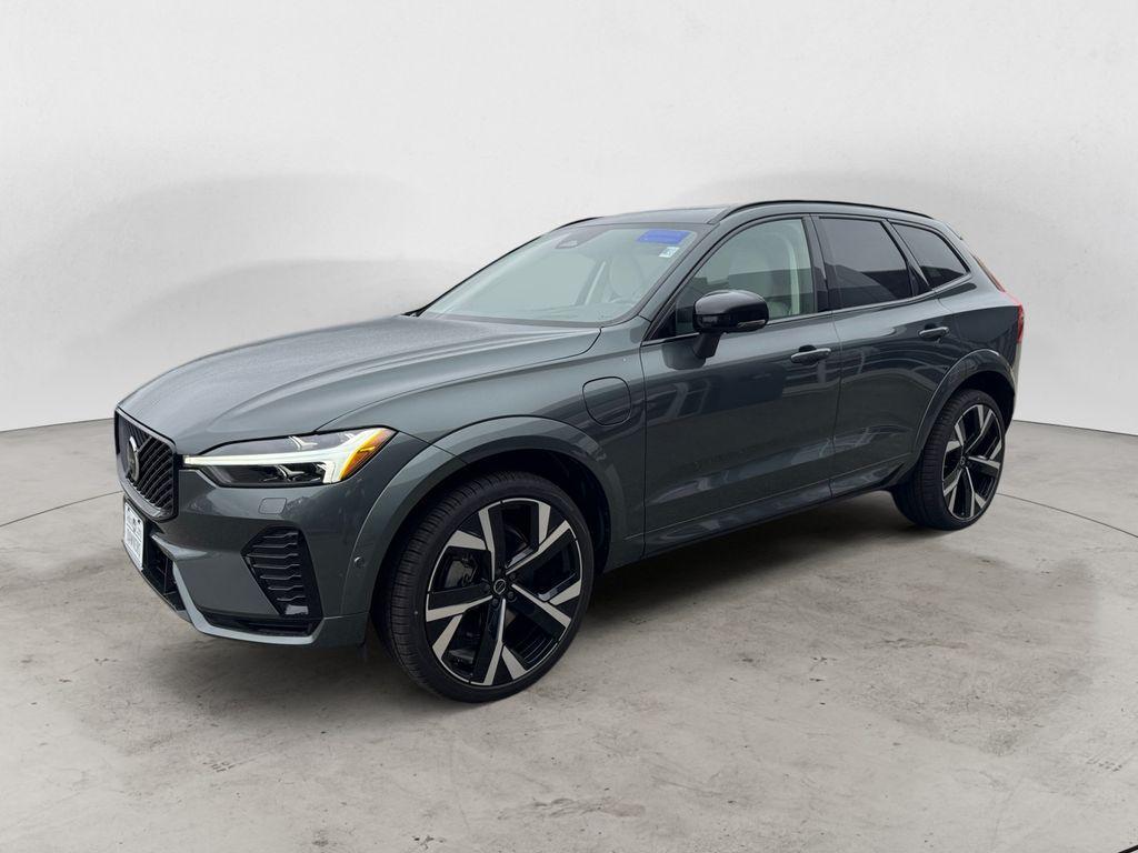 new 2026 Volvo XC60 Plug-In Hybrid car, priced at $82,414