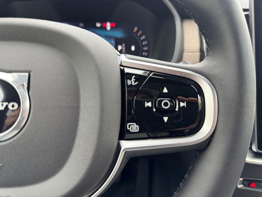 new 2026 Volvo XC90 car, priced at $68,179