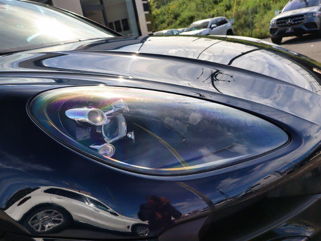 Porsche Macan view 10