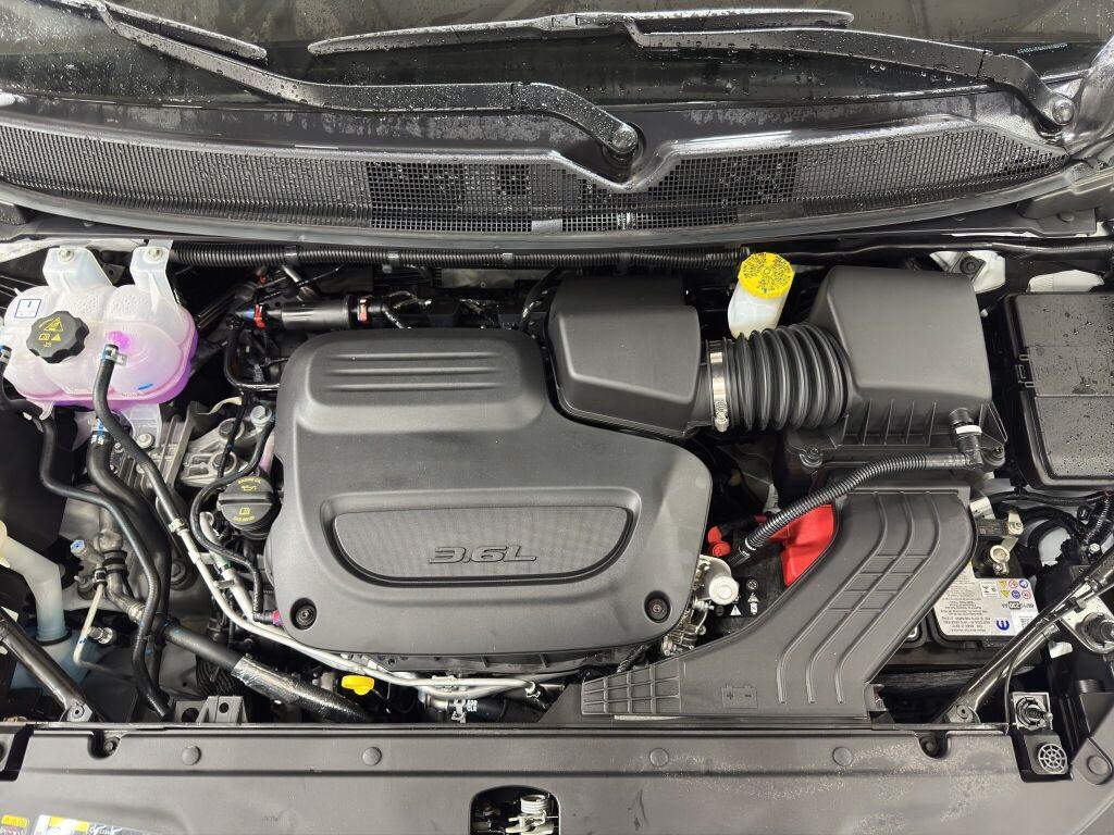 new 2026 Chrysler Pacifica car, priced at $52,567