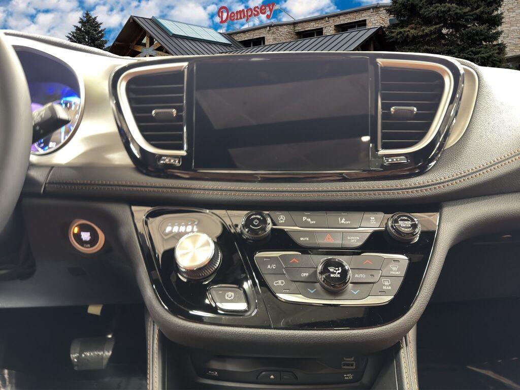 new 2026 Chrysler Pacifica car, priced at $52,567