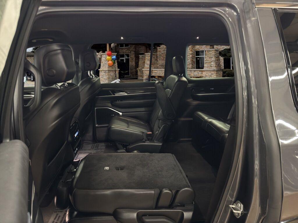 used 2022 Jeep Wagoneer car, priced at $45,967