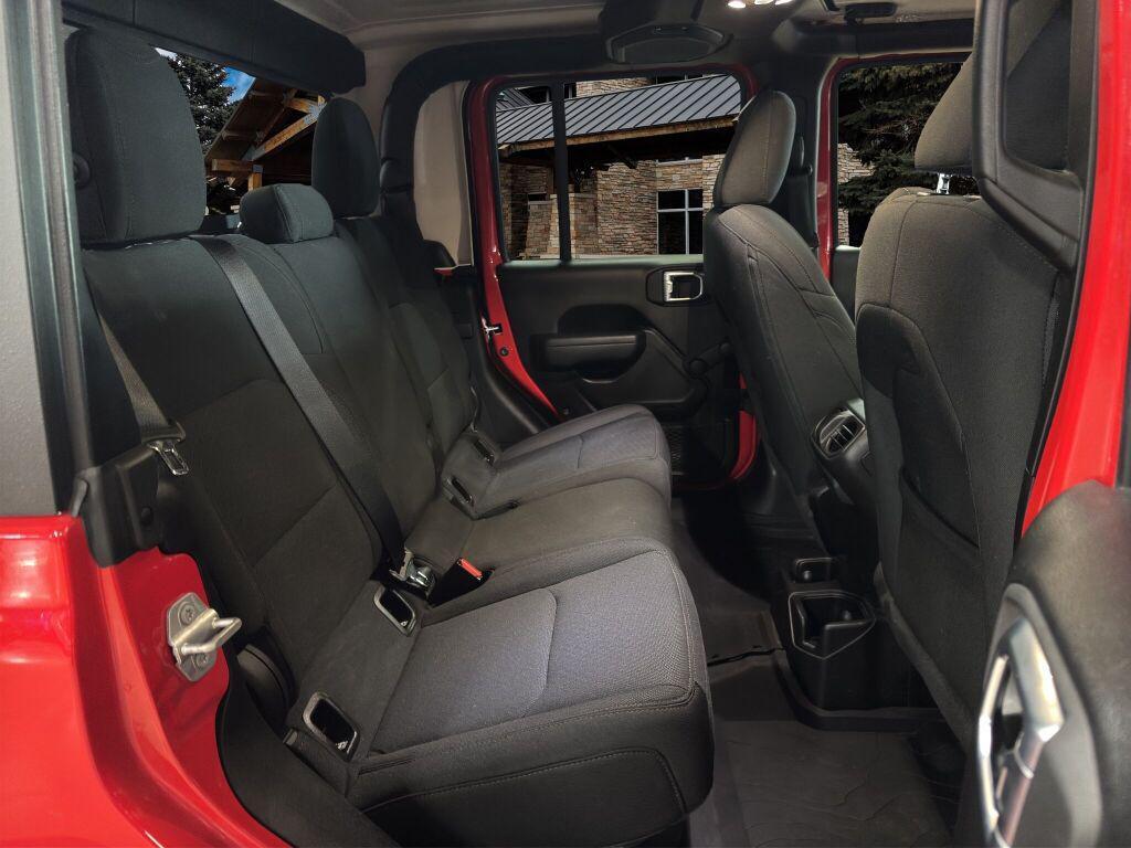 used 2022 Jeep Gladiator car, priced at $30,152