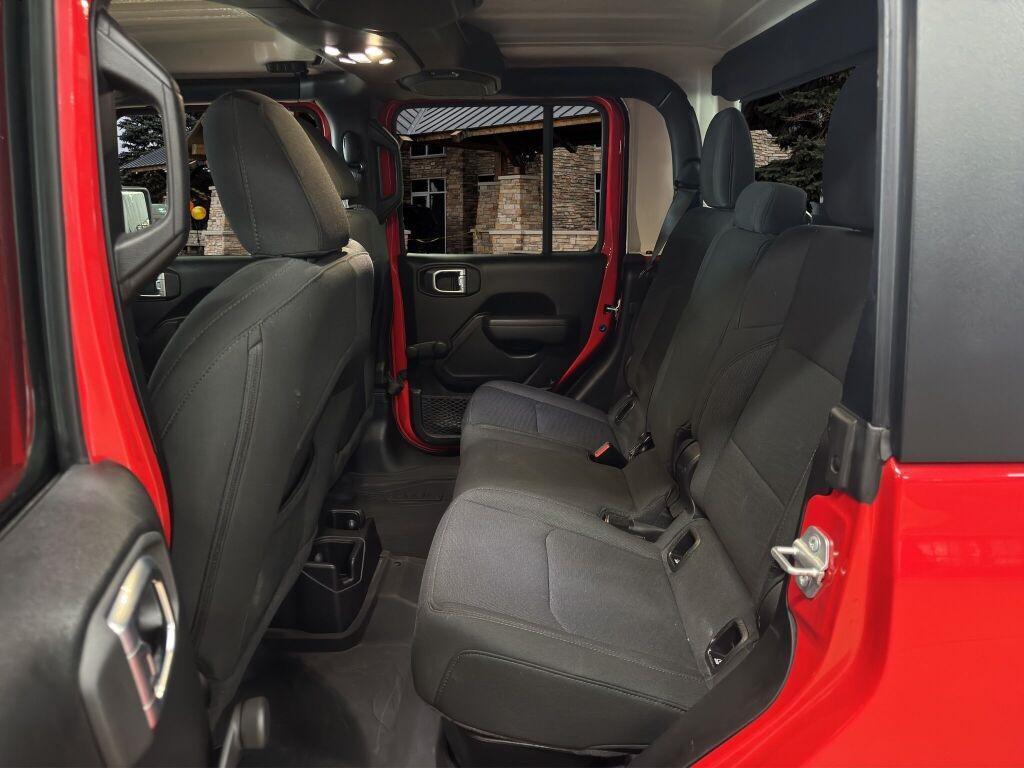 used 2022 Jeep Gladiator car, priced at $30,152