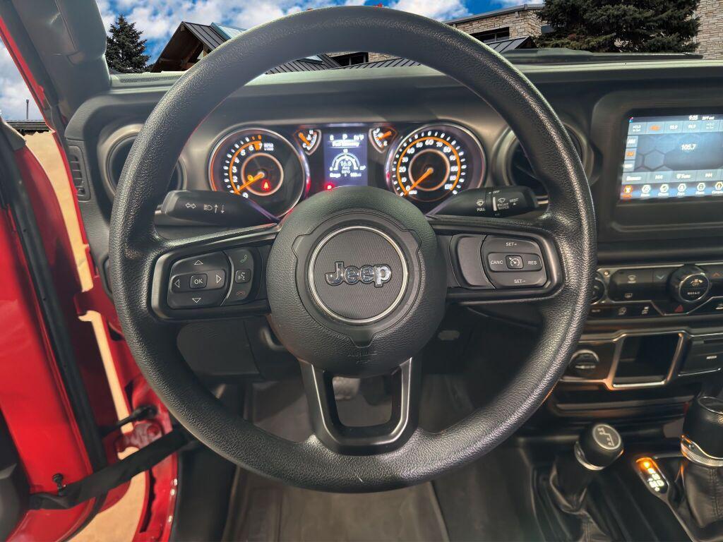 used 2022 Jeep Gladiator car, priced at $30,152