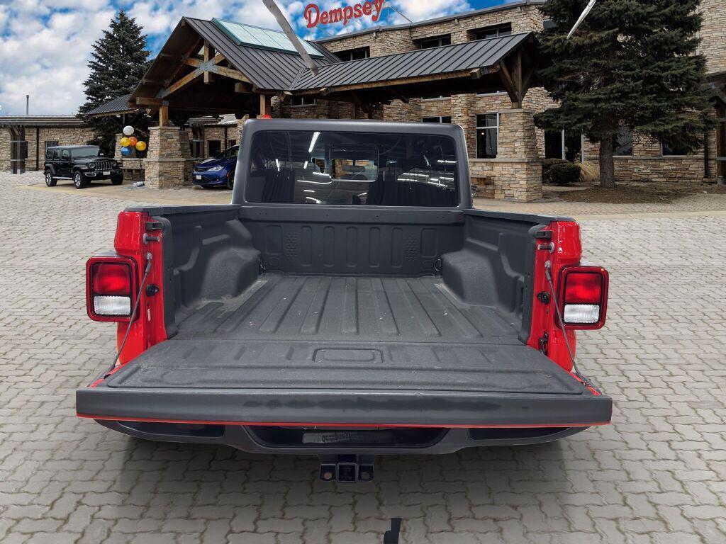 used 2022 Jeep Gladiator car, priced at $30,152