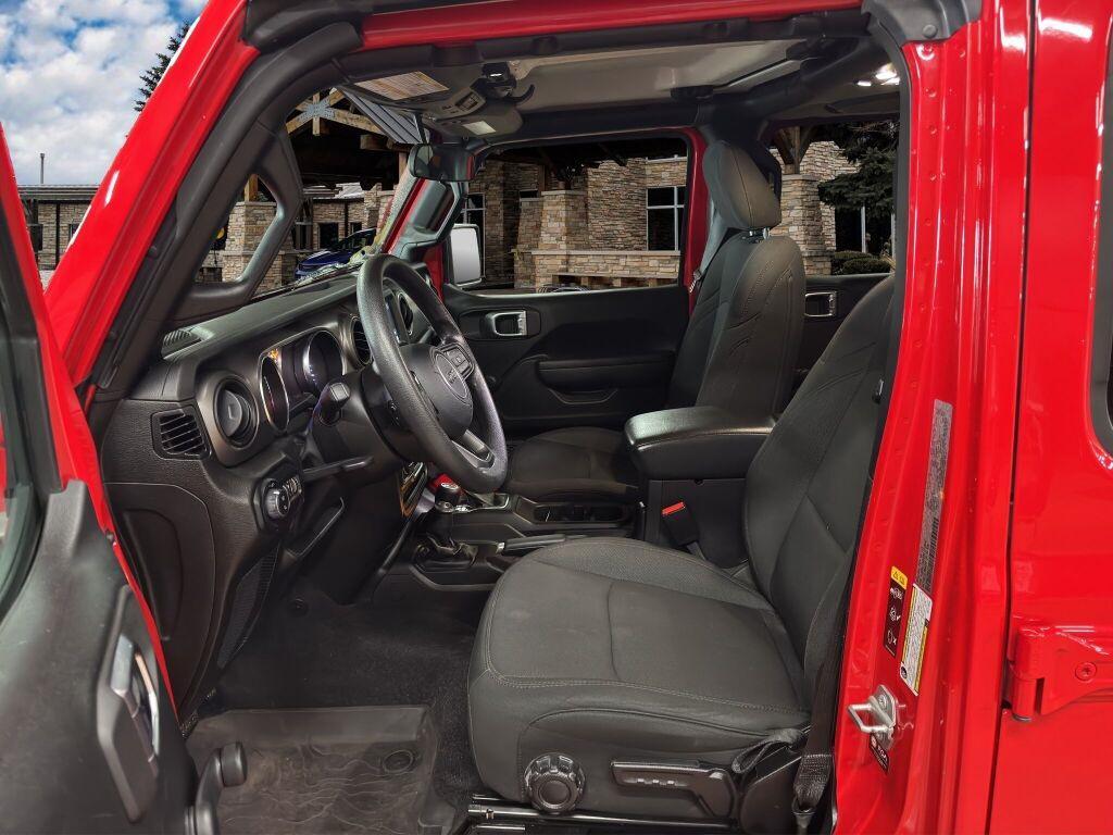 used 2022 Jeep Gladiator car, priced at $30,152