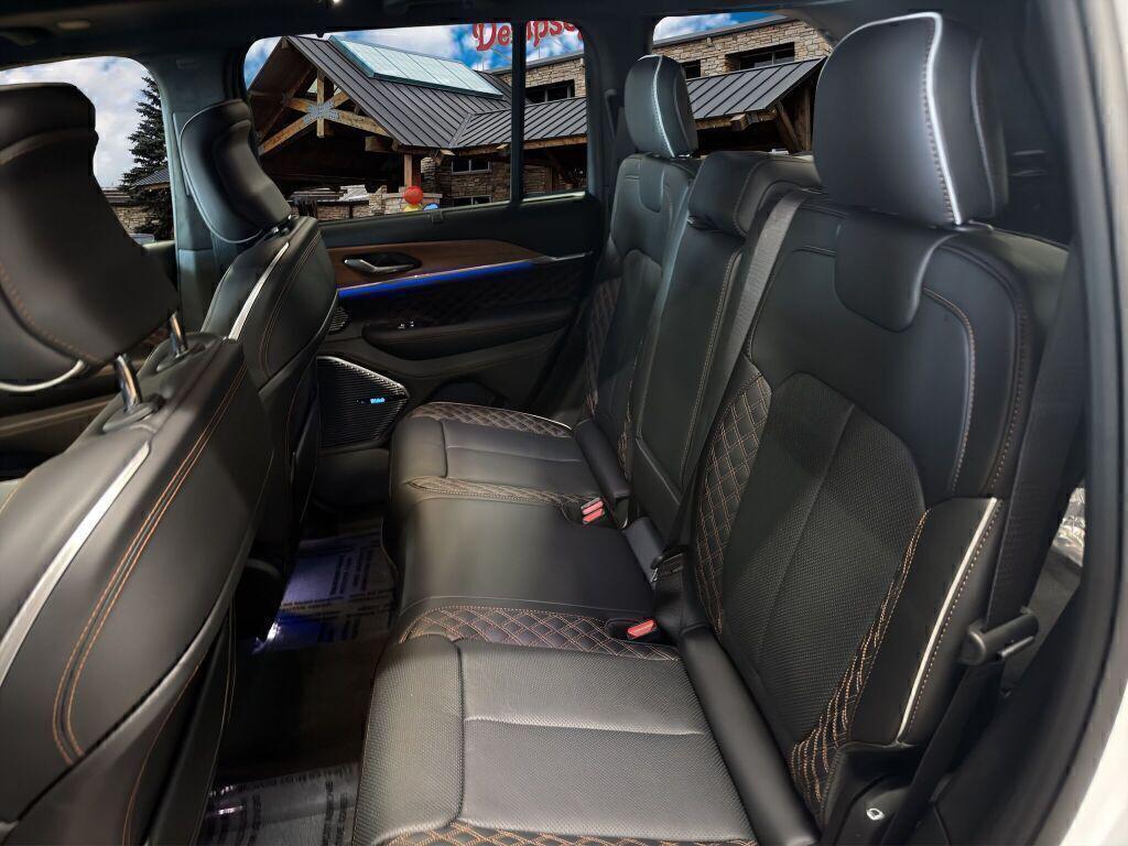 new 2026 Jeep Grand Cherokee car, priced at $65,410