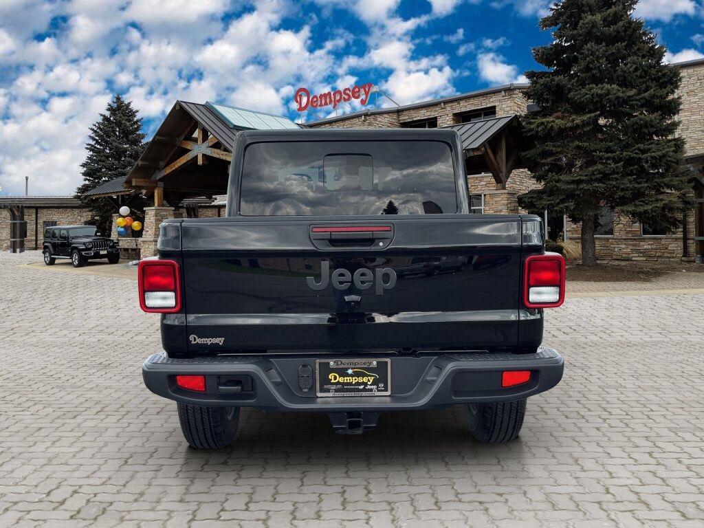 new 2025 Jeep Gladiator car, priced at $49,423