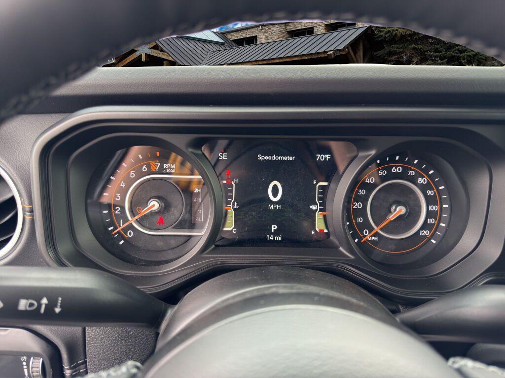 new 2025 Jeep Gladiator car, priced at $47,090