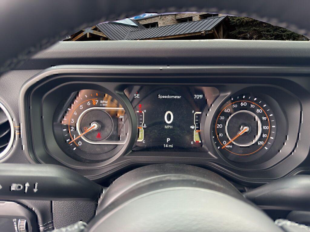 new 2025 Jeep Gladiator car, priced at $52,540