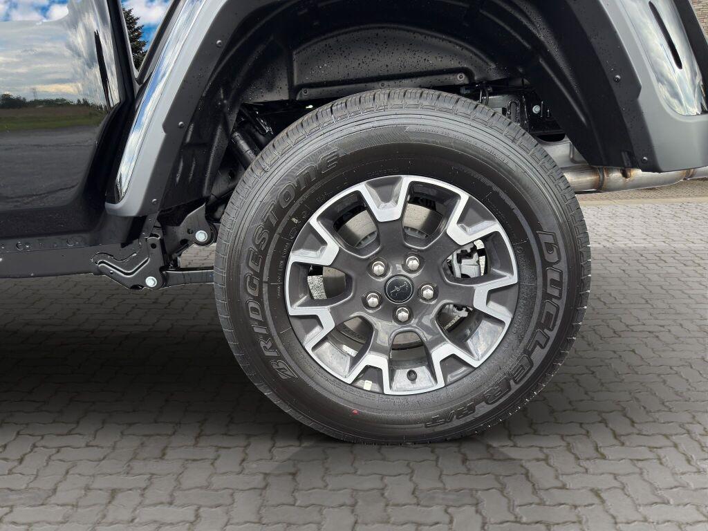 new 2025 Jeep Gladiator car, priced at $49,423