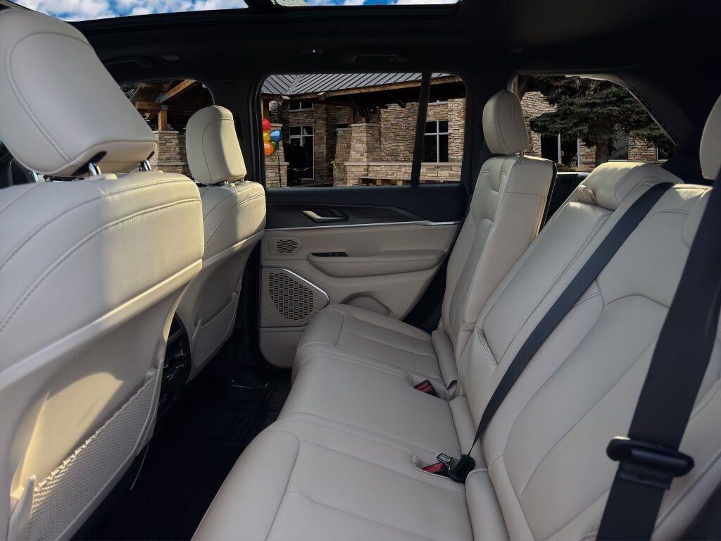 new 2025 Jeep Grand Cherokee car, priced at $49,744