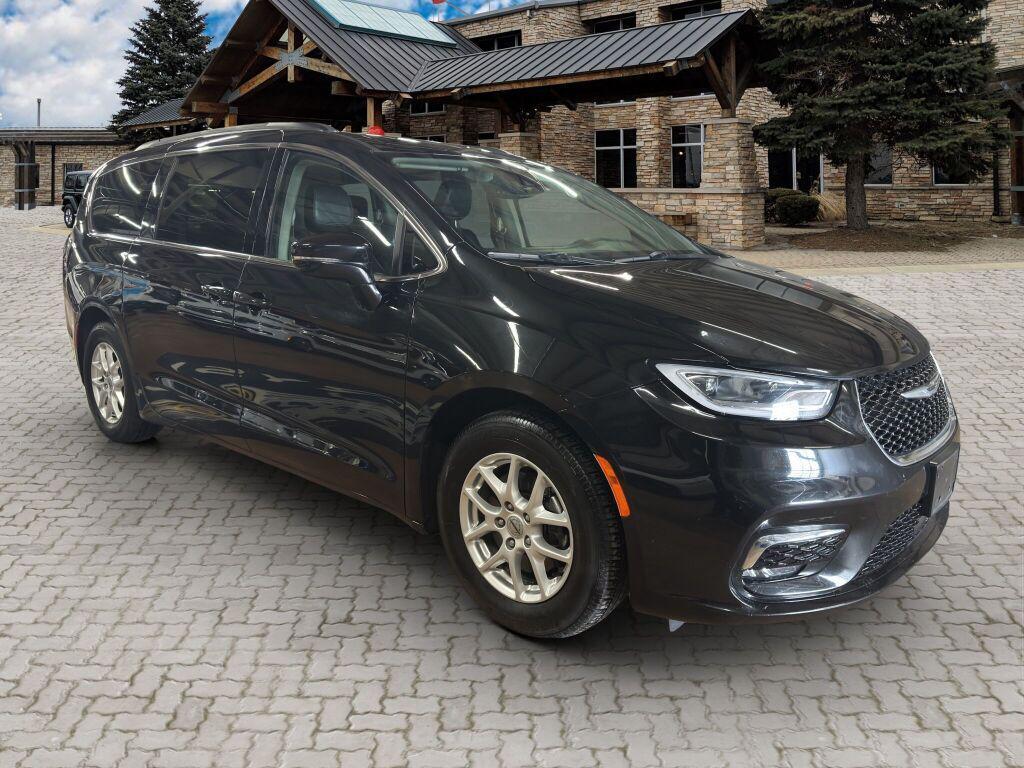 used 2022 Chrysler Pacifica car, priced at $18,967