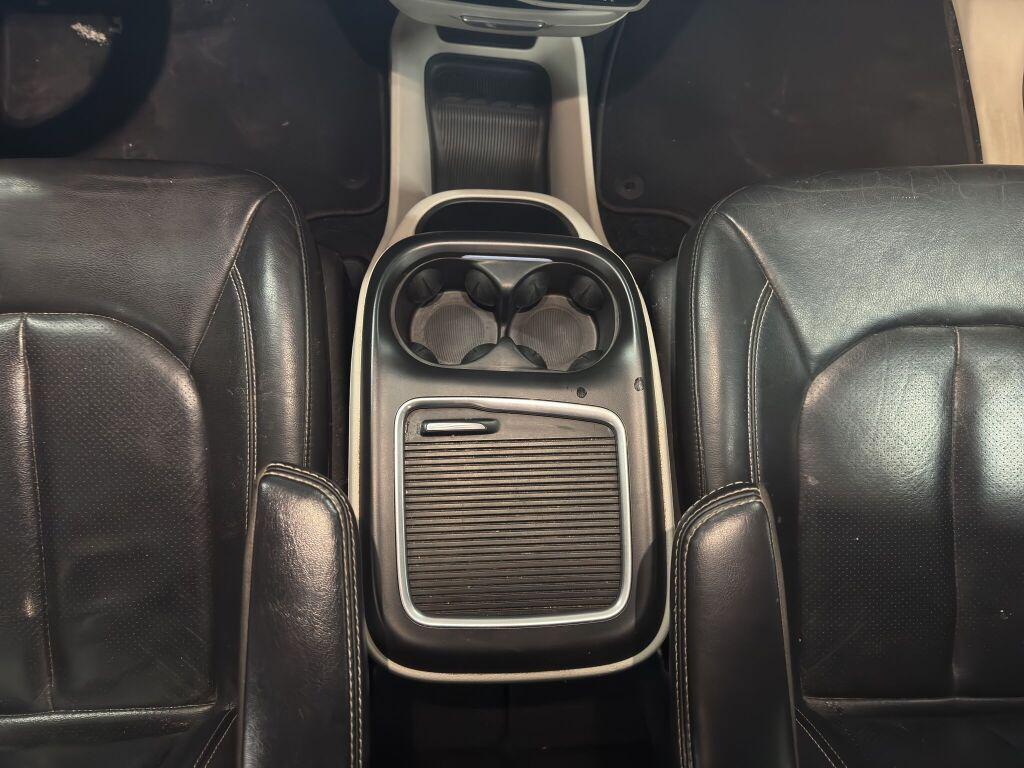 used 2022 Chrysler Pacifica car, priced at $18,967