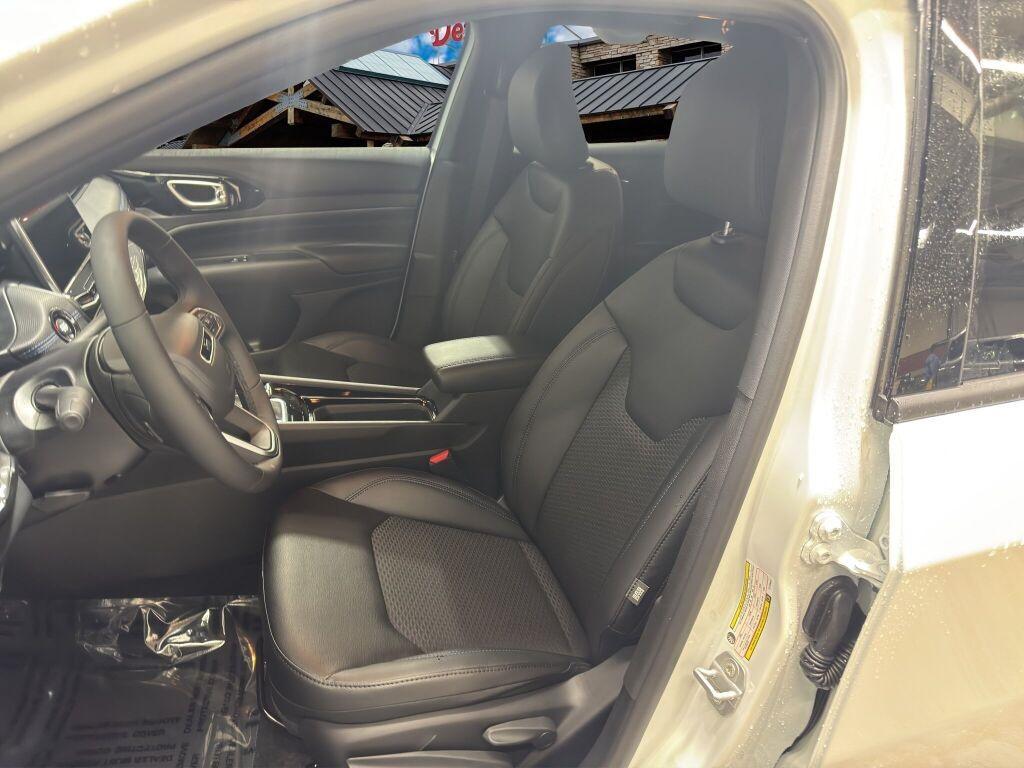 new 2026 Jeep Compass car, priced at $32,449