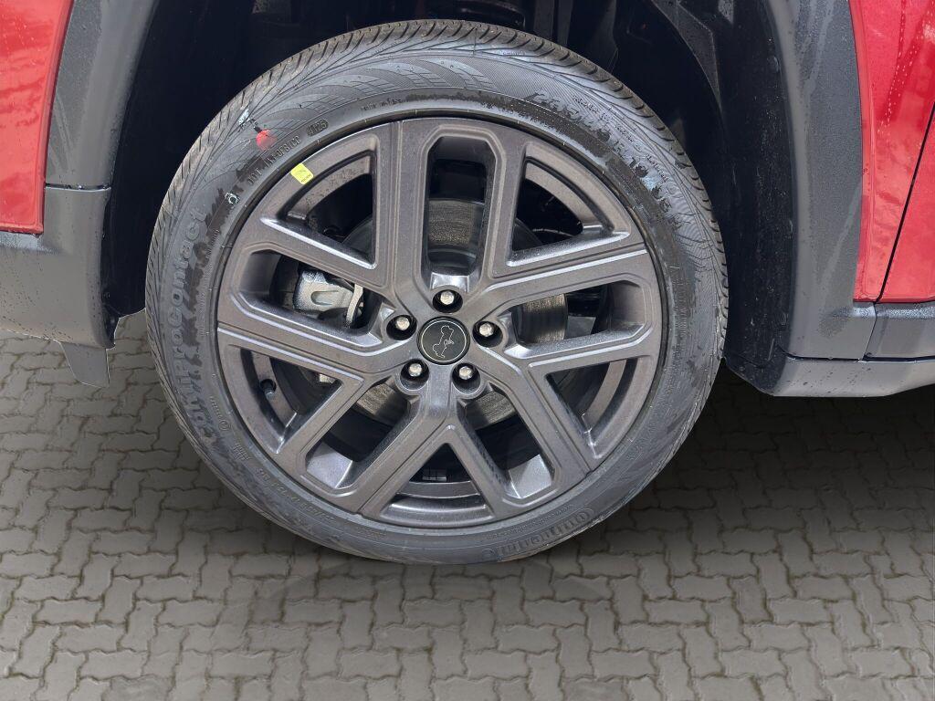 new 2026 Jeep Compass car, priced at $32,449