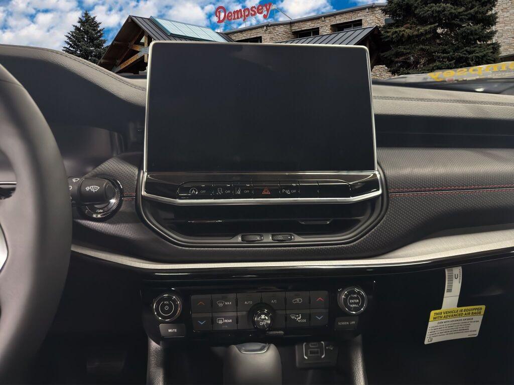 new 2026 Jeep Compass car, priced at $37,981