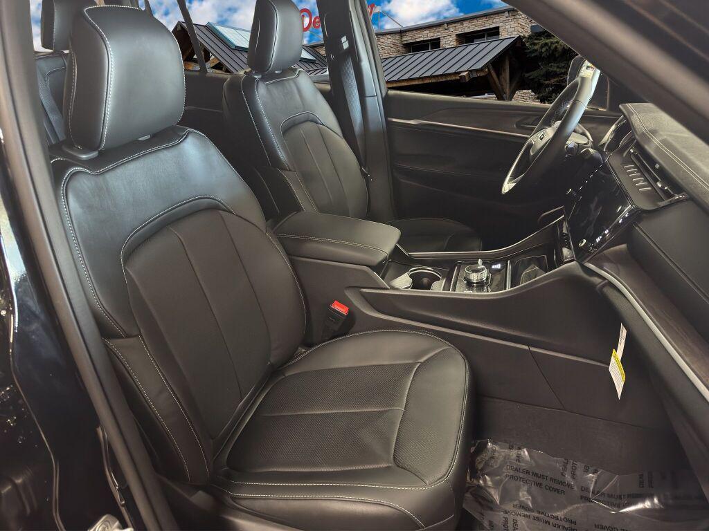 new 2026 Jeep Grand Cherokee car, priced at $53,494