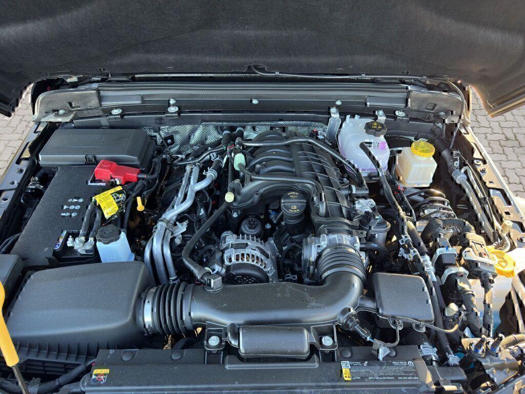 new 2025 Jeep Gladiator car, priced at $50,909