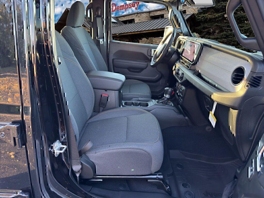 new 2025 Jeep Gladiator car, priced at $50,909