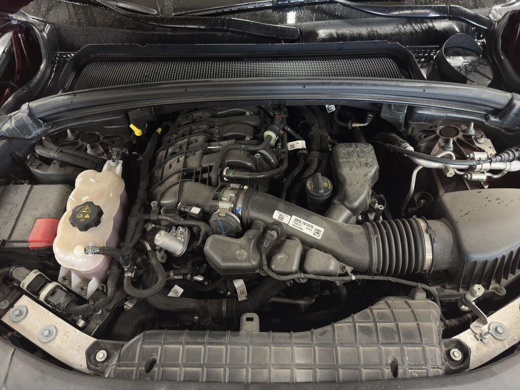 used 2023 Jeep Grand Cherokee car, priced at $29,867