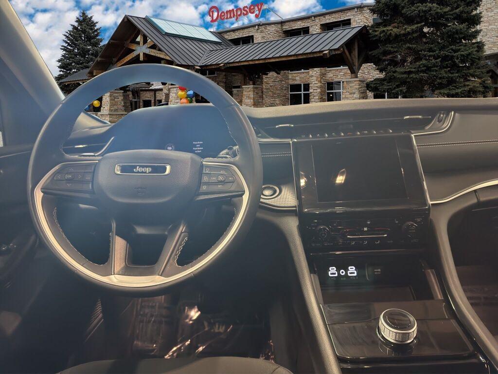 used 2023 Jeep Grand Cherokee car, priced at $29,867