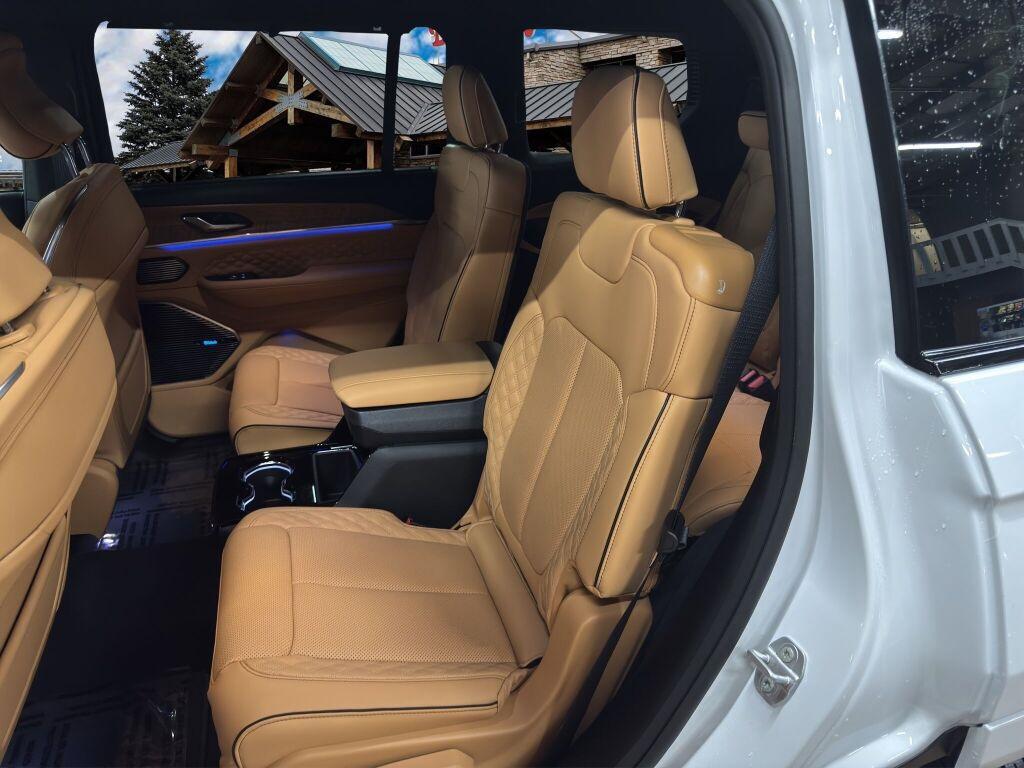 new 2026 Jeep Grand Cherokee L car, priced at $66,186