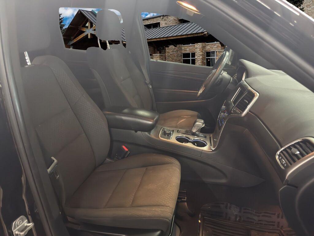 used 2018 Jeep Grand Cherokee car, priced at $14,991