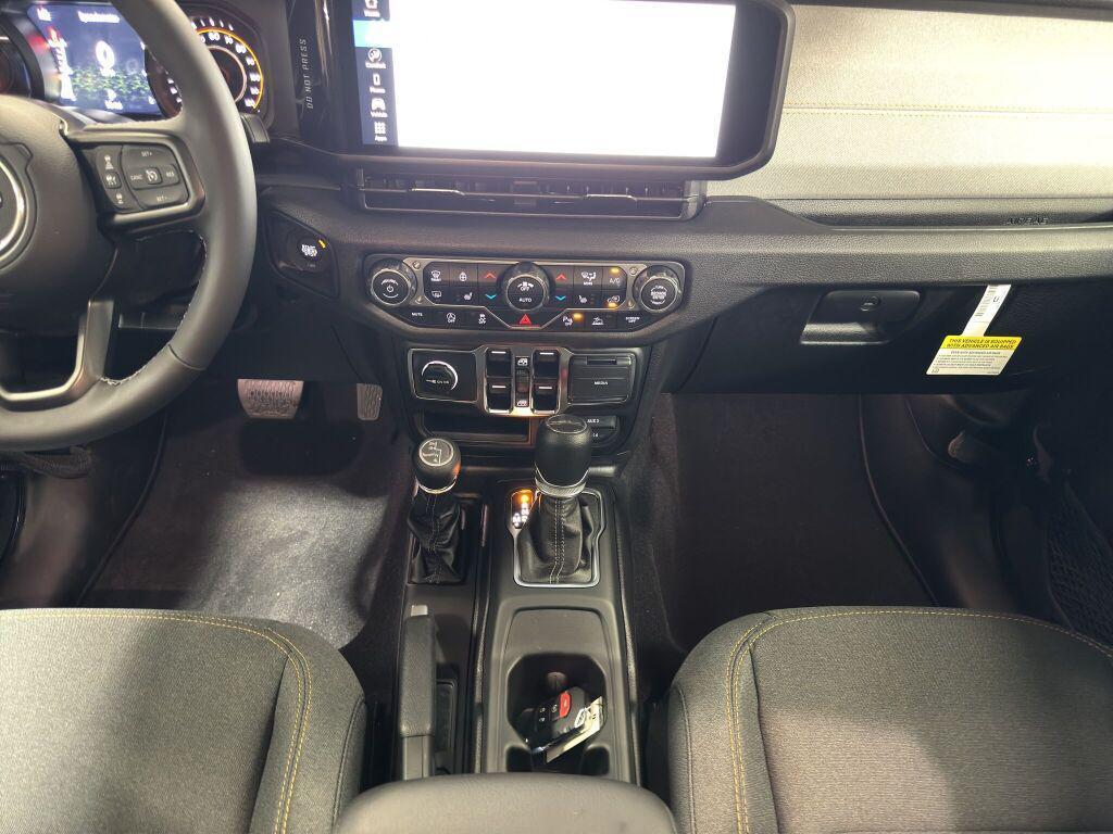 new 2025 Jeep Gladiator car, priced at $45,959