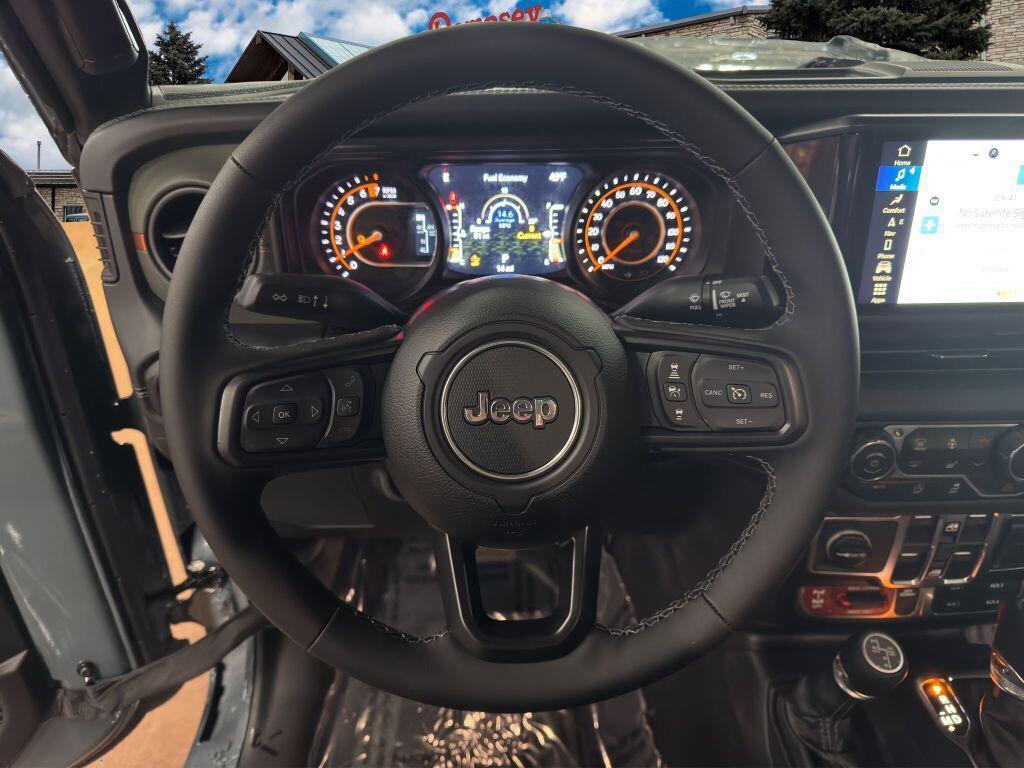 new 2026 Jeep Gladiator car, priced at $61,732