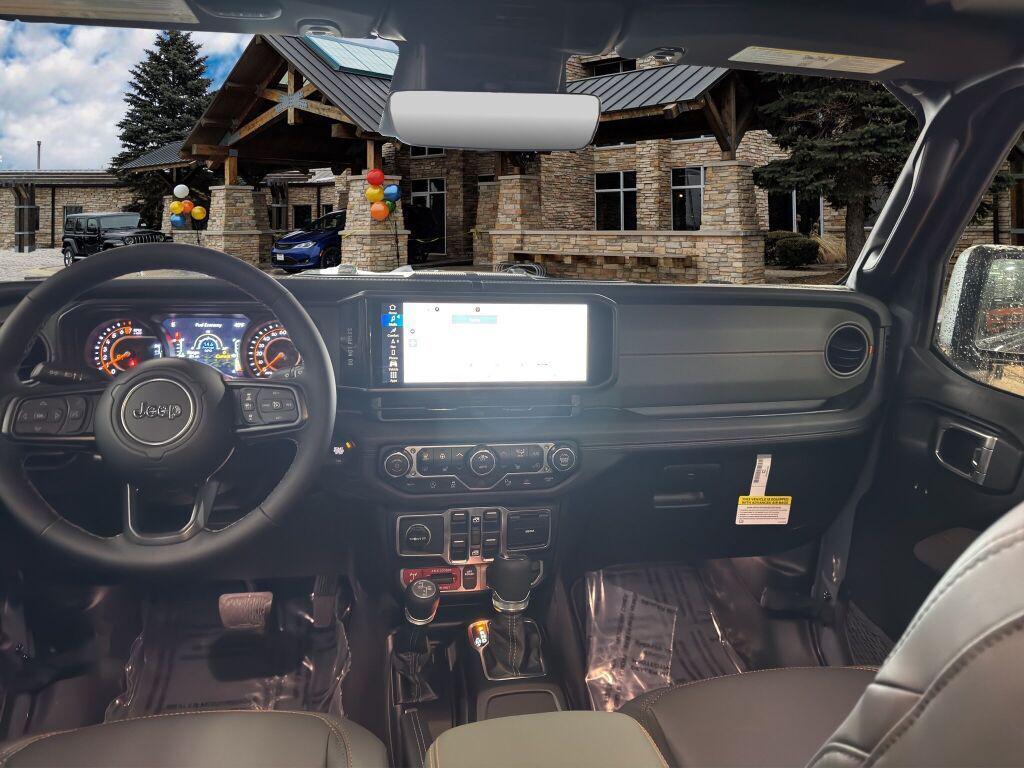 new 2026 Jeep Gladiator car, priced at $61,732