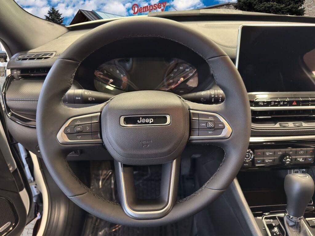 new 2025 Jeep Compass car, priced at $33,316