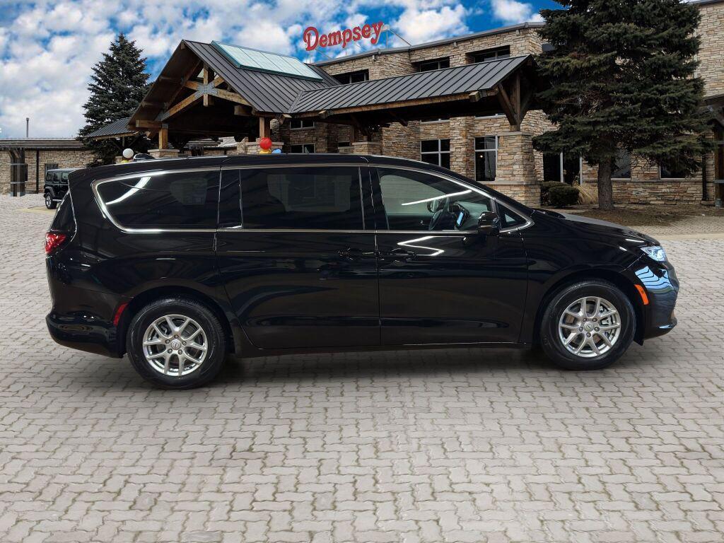 new 2026 Chrysler Pacifica car, priced at $42,726