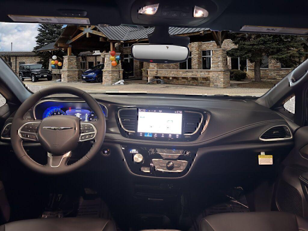 new 2026 Chrysler Pacifica car, priced at $46,638