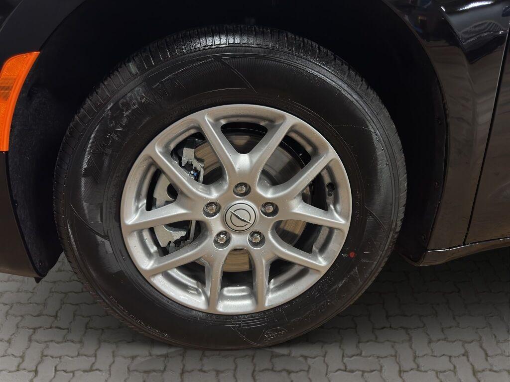 new 2026 Chrysler Pacifica car, priced at $42,726