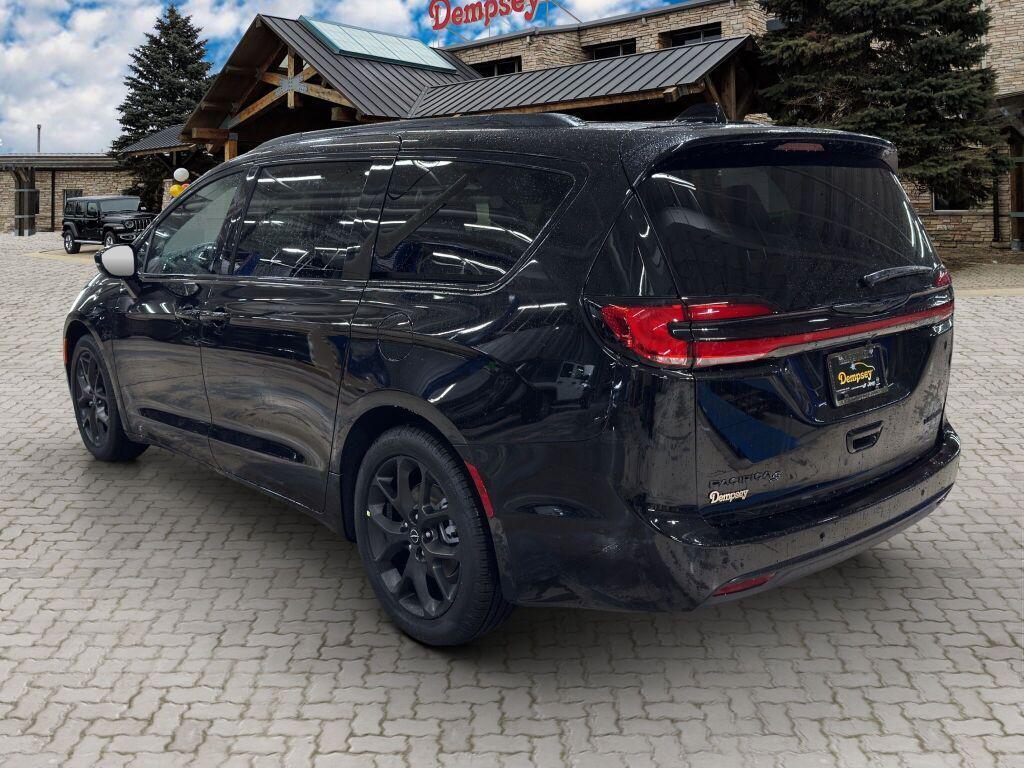 new 2026 Chrysler Pacifica car, priced at $49,423