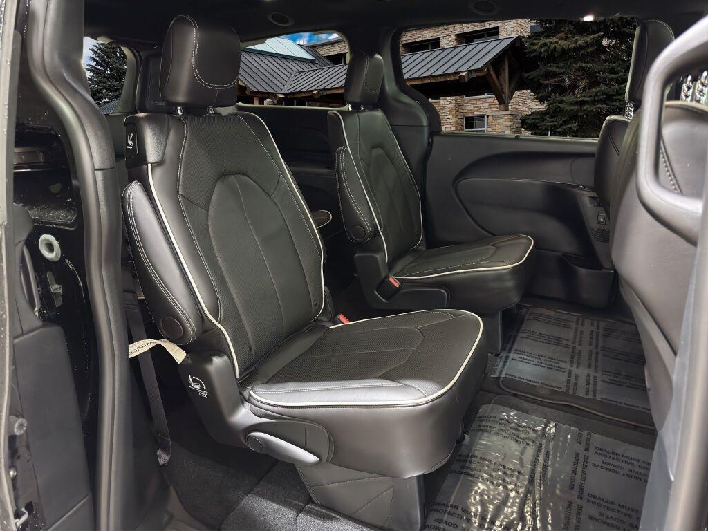 new 2026 Chrysler Pacifica car, priced at $49,423