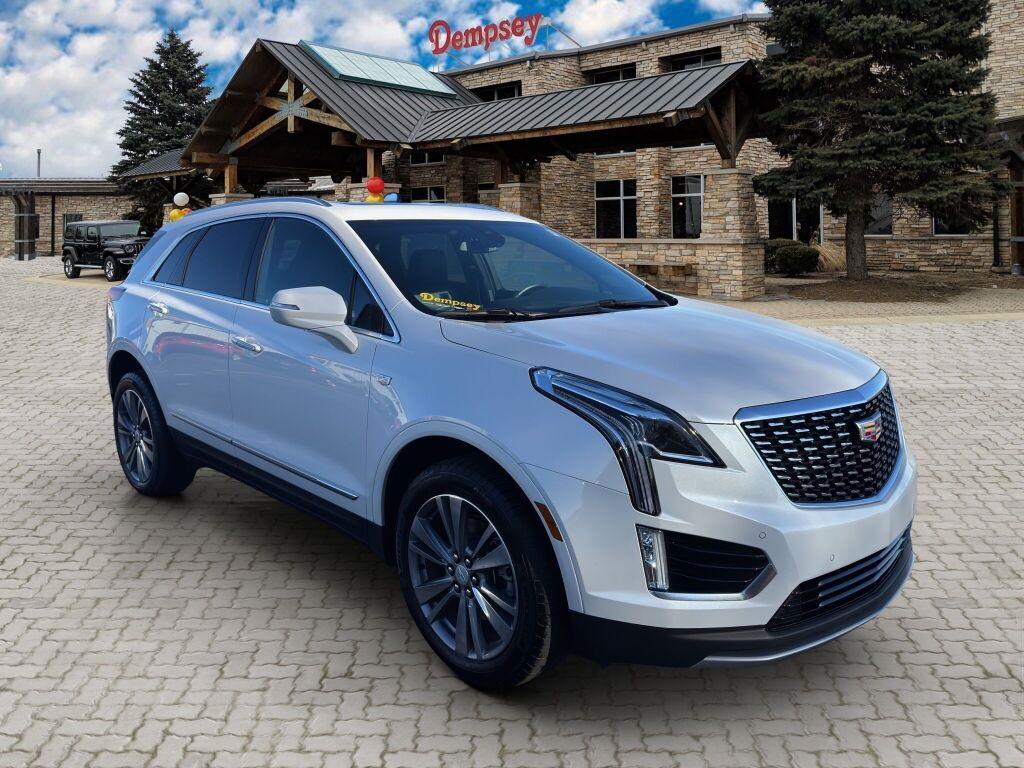used 2025 Cadillac XT5 car, priced at $45,467