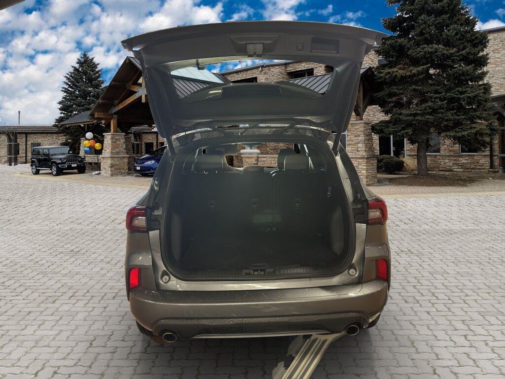 used 2024 Ford Escape car, priced at $21,992